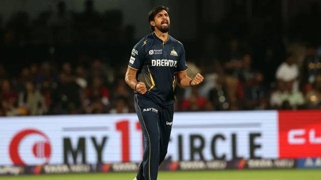 Ishant Sharma Fined for Breaching Code of Conduct against SRH
