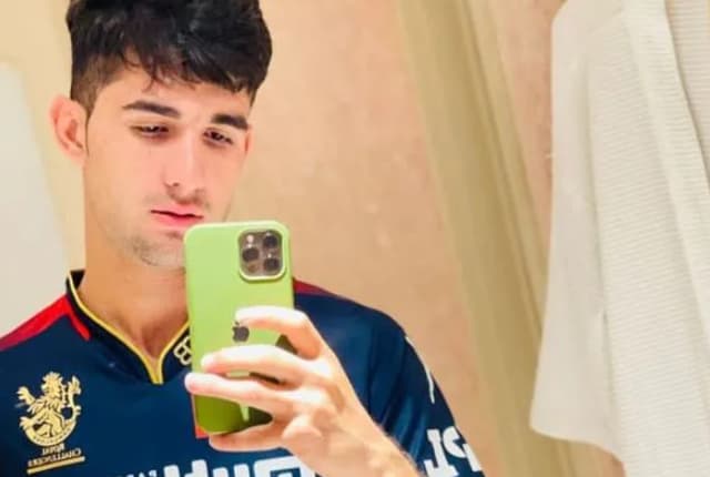 IPL 2022: RCB sign uncapped Afghanistan spinner Izharulhaq Naveed as net bowler
