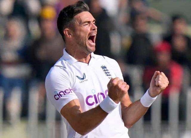 Andrew Strauss makes an honest assessment of out-of-form James Anderson