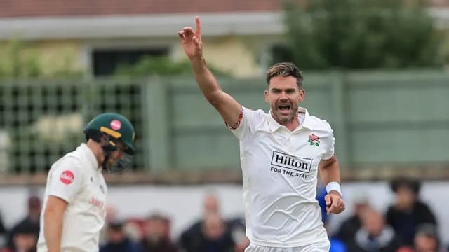 James Anderson Signs One-Year Contract with Lancashire