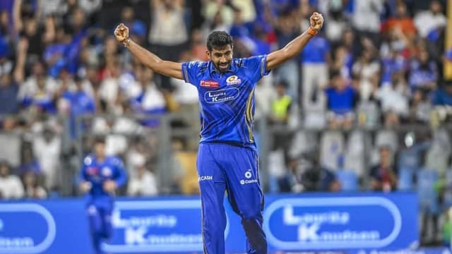 Tom Moody and Varun Aaron shower their praises on Bumrah