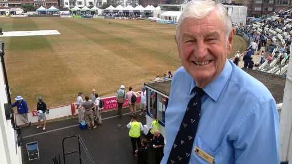 Former England's Test wicket keeper JIm Perks dies at the age of 90
