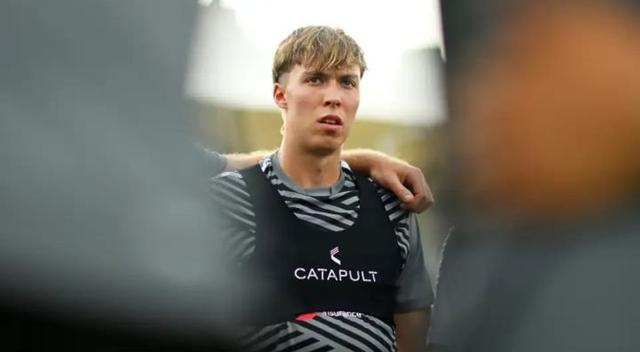 Rising star Josh Hull replaces Mark Wood for final two Tests against Sri Lanka 