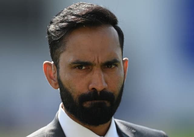 Dinesh Karthik's witty reply to fan mistakenly identifying him as Bollywood actor goes viral
