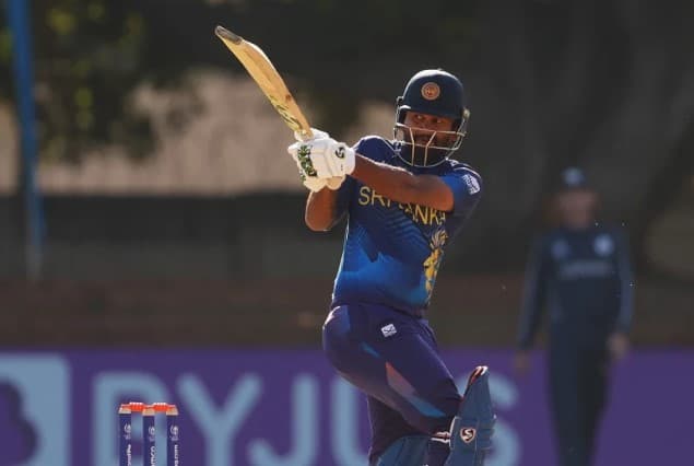 Dimuth Karunaratne justified his ODI recall, says his mentor Harsha de Silva