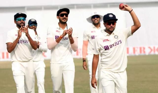 Kuldeep's five-for sinks Bangladesh to 150 all-out, India take 254-run lead at lunch