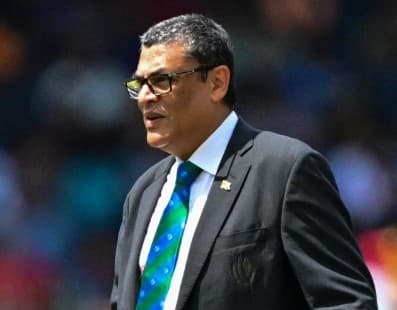 Ranjan Madugalle becomes first match referee to officiate 400 ODIs