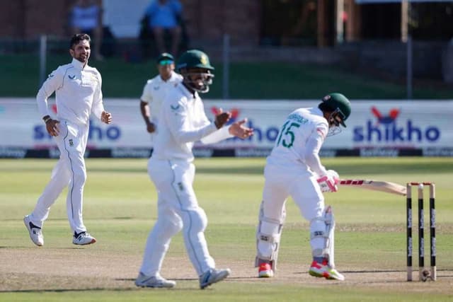 Maharaj rips Bangladesh apart to take series 2-0
