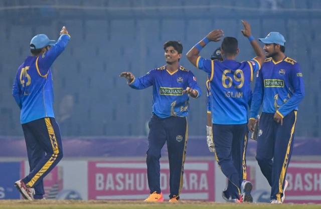 Chattogram Royals advance to BPL 2026 final with 6-wicket win over Rajshahi Warriors