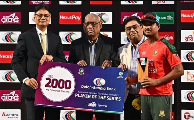 I'm using my variation and focusing on my line and length: Mahedi Hasan