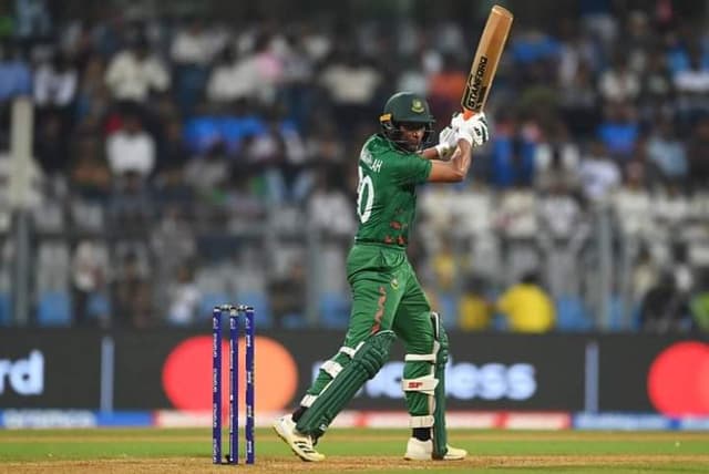 Mahmudullah Riyad's valiant hundred goes in vain as South Africa crush Bangladesh by 149 runs