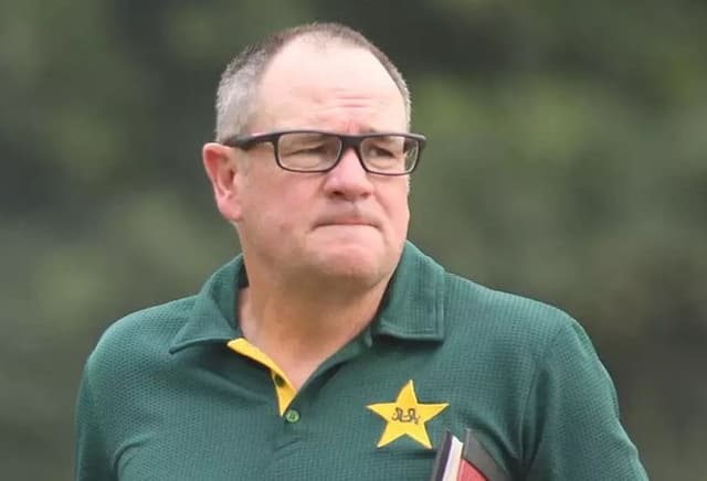 Mark Coles steps down as Pakistan women's team head coach