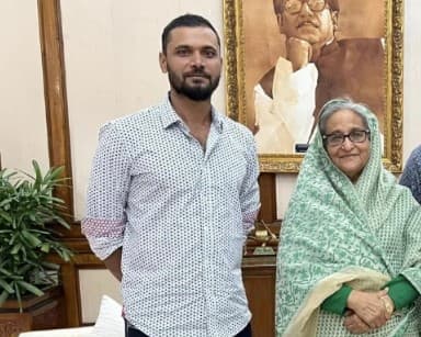 Mashrafe Bin Mortaza collects Awami League nomination form