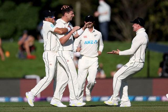 NZ make SA stutter after massive lead