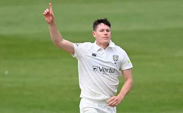 England Pacer Matthew Potts signed a contract with Durham
