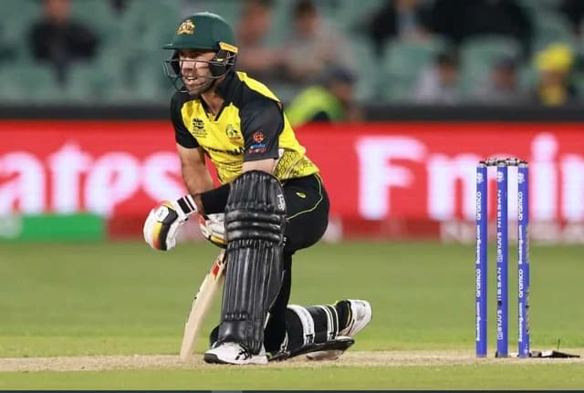Maxwell likely to miss all of Australia's summer after breaking his leg in a freak accident