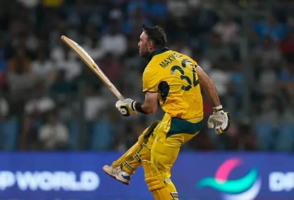 How Glenn Maxwell could play through cramps?