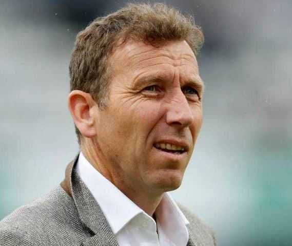 The popularity of ODIs decreases because of IPL, thinks Atherton 