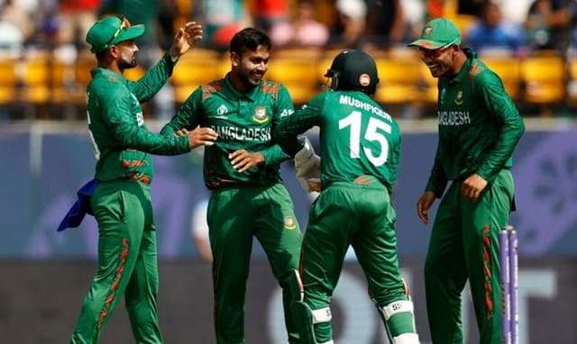 Live: Bangladesh bowl first, Mahedi comes in for Mahmudullah 