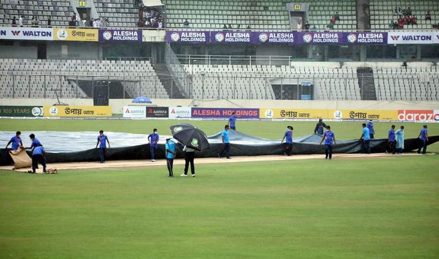 Dhaka rain spoils whole of day three