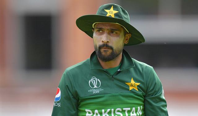 Mohammad Amir Picks IPL Over PSL, Names RCB as Favourite Team