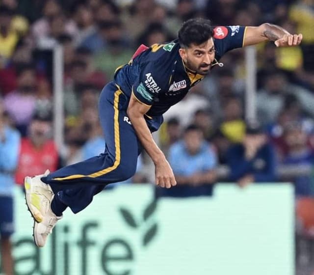 Mohit Sharma achieves an unwanted record in IPL 