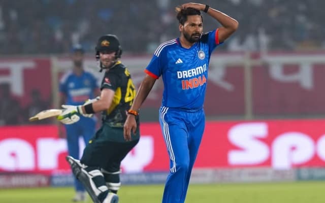 Mukesh Kumar would become junior Shami: Ravi Ashwin