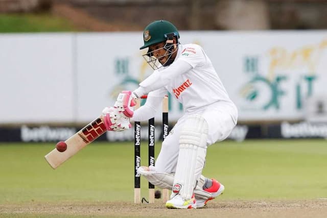 Bangladesh bowled out for 217 after Mushfiqur's 51 