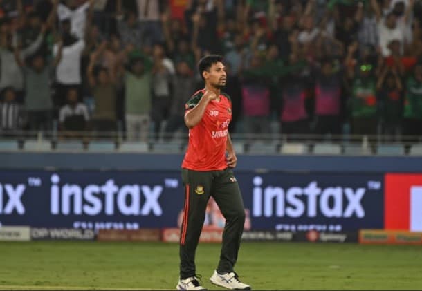 Mustafizur is world-class, makes tough situations look easy: Saif
