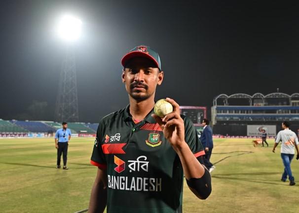 Mustafizur Rahman equals Wasim Akram, Trent Boult with sixth ODI five-for