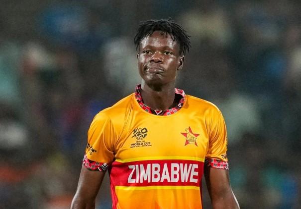 PCB threatens action after Blessing Muzarabani leaves PSL for IPL deal with KKR
