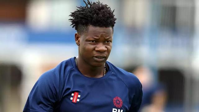 Newman Nyamhuri Replace Injured Muzarabani of Pakistan T20I Tri-Series