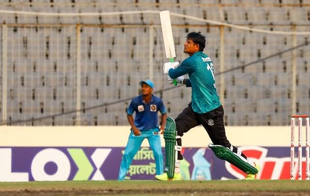 Nasum Ahmed's last-over heroics seal dramatic win for Mohammedan in DPL