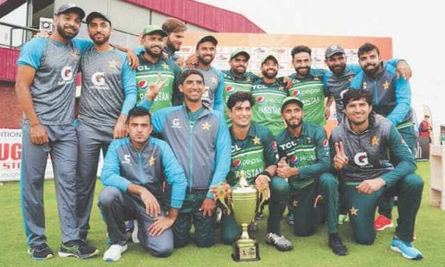 Babar and Naseem star as Pakistan beat Netherlands in clean sweep ODI 