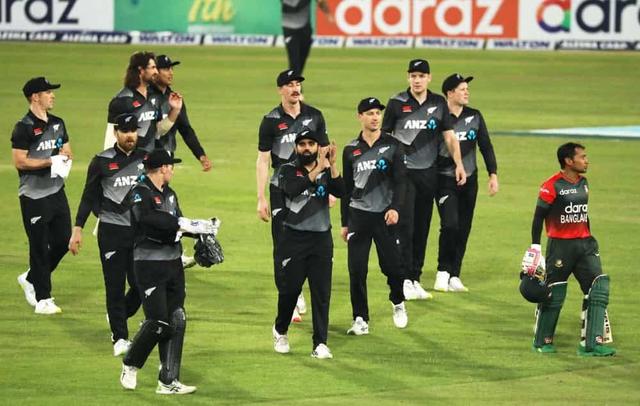 Ravindra, Sears, O' Rourke offered NZ central contracts