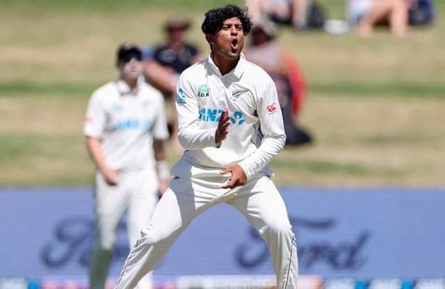 Ravindra's 3 wicket haul gives New Zealand edge in the first day of second test