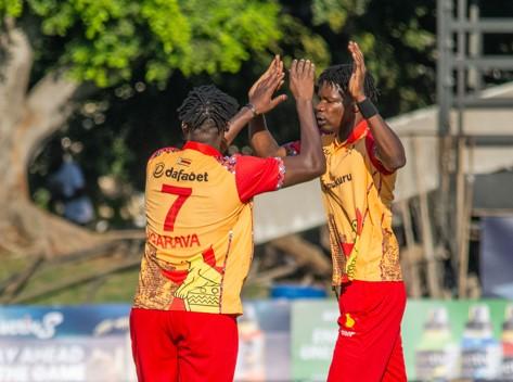 Bangladesh searching for answers as Zimbabwe's pace duo continue to cause problems