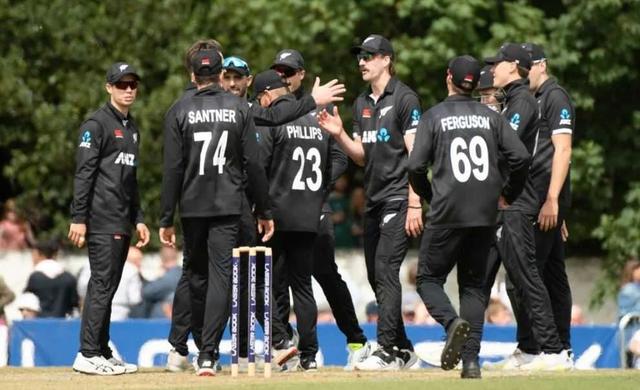 Chapman, Mitchell secure easy win for New Zealand in a high-scoring match