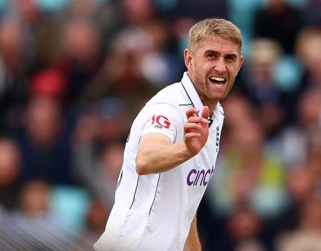 England's fast bowler Olly Stone to leave Pakistan to get married this weekend 