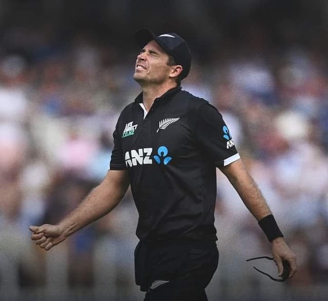 Tim Southee's participation in world cup is under cloud after fracturing his thumb
