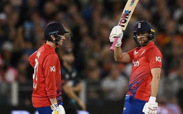 Brydon Carse' 3 wicket haul on debut thumps New Zealand 