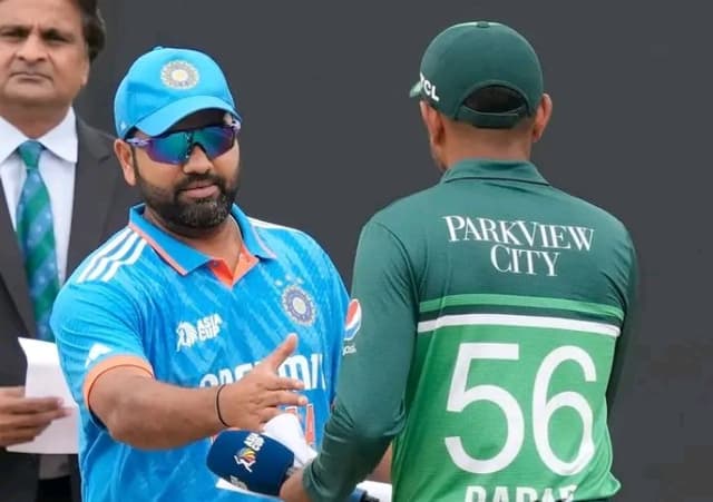 Rain forces to use reserve day as India vs Pakistan match has been called off for today 