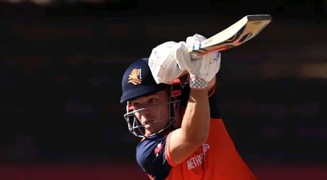 Bas De Leede's glorious hundred aids Netherlands qualify for World Cup 