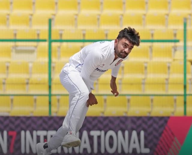 Rashid Khan single handedly demolishes Zimbabwe to hand Afghanistan a superb 72 runs victory