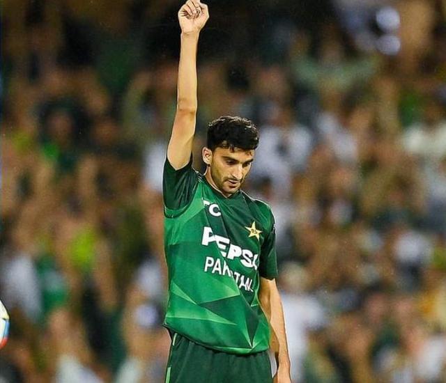 Zimbabwe slump to their lowest T20I total as Pakistan clinch series 