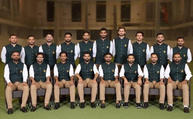 Pakistan men's cricketers to receive historic central contracts