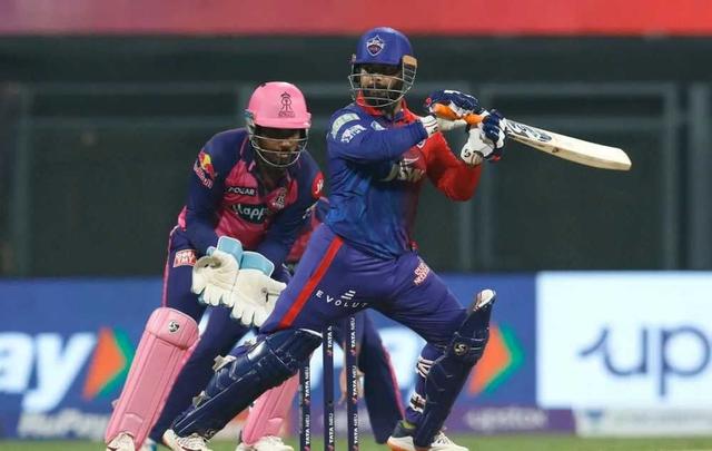 Pant slapped with 100% fine for calling players off