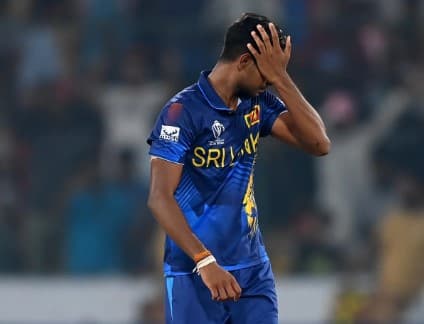 Theekshana thinks "inexperience" of bowlers cost Sri Lanka the match against Pakistan