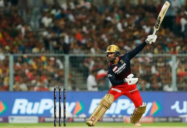 IPL 2022: Watch - Rajat Patidar's six breaks the fridge of LSG