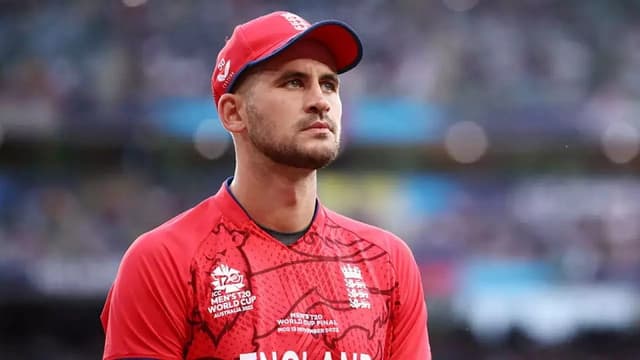 England Opener Alex Hales announces retirement from international cricket